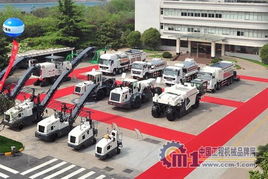 共筑養(yǎng)護(hù)新篇章 2012年徐工養(yǎng)護(hù)產(chǎn)品技術(shù)交流暨產(chǎn)品展示會(huì)成功召開